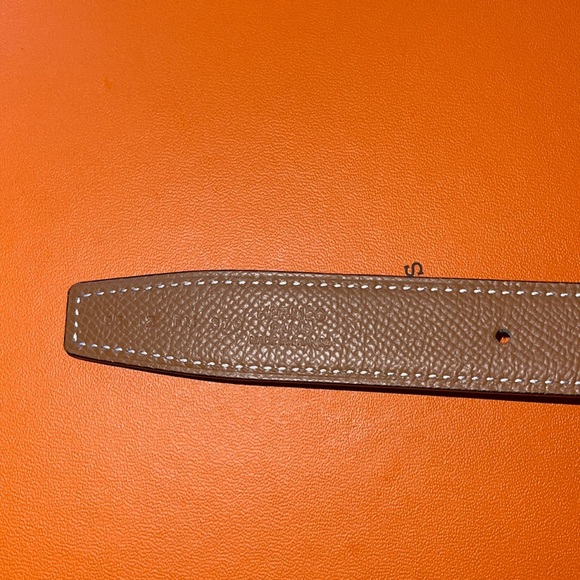 Hermes 24mm belt in black/gold - Picture 12 of 13